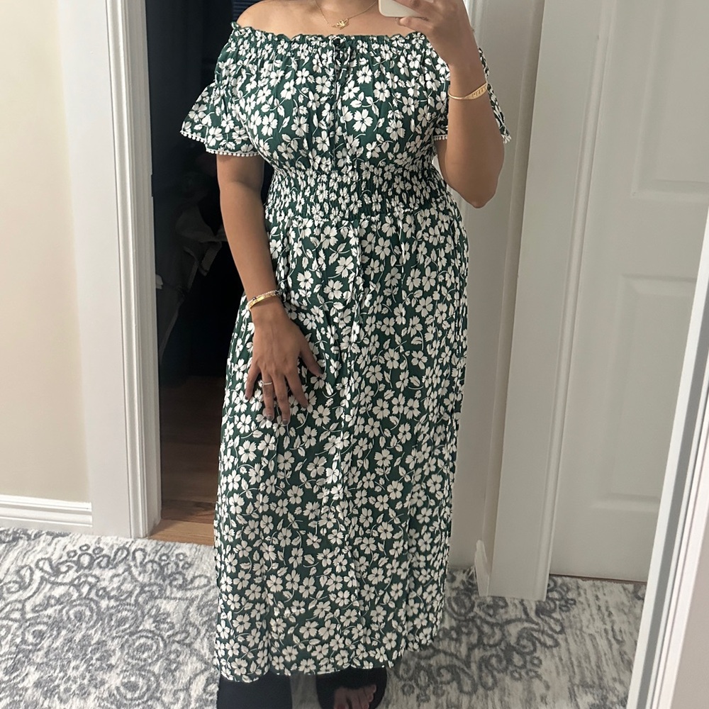 Floral Off-Shoulder Green Dress